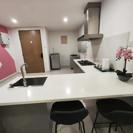 Mosaic High Floor And Nice View 2 Bedroom 4-5 Pax Johor Bahru Exterior photo