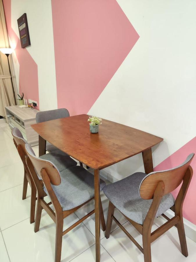 Mosaic High Floor And View 2 Bedroom 4-5 Pax Apartment