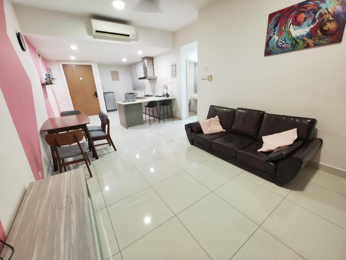 Mosaic High Floor And View 2 Bedroom 4-5 Pax